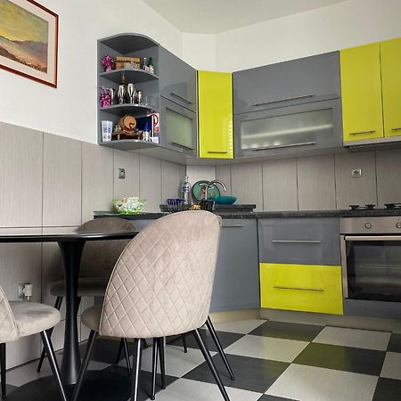 Apartment Luce&Nina Kastela Dış mekan fotoğraf